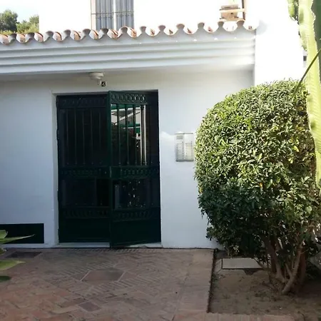 Pinar De Montemar شقة